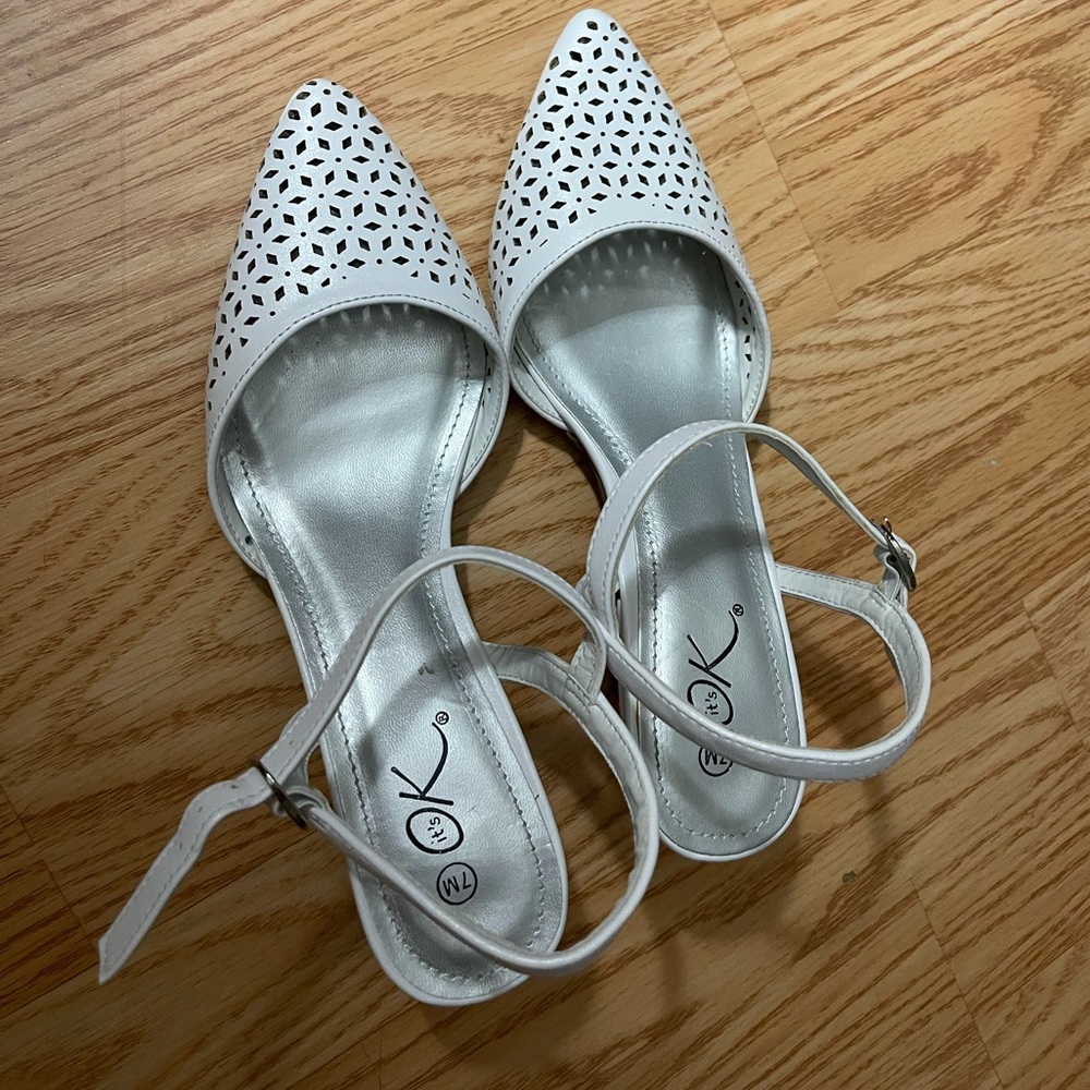 Heels - Picture 2 of 4
